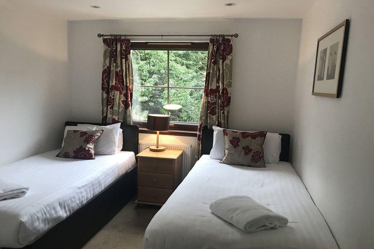 Fountain Court Apartments - Grove Executive Единбург Екстериор снимка