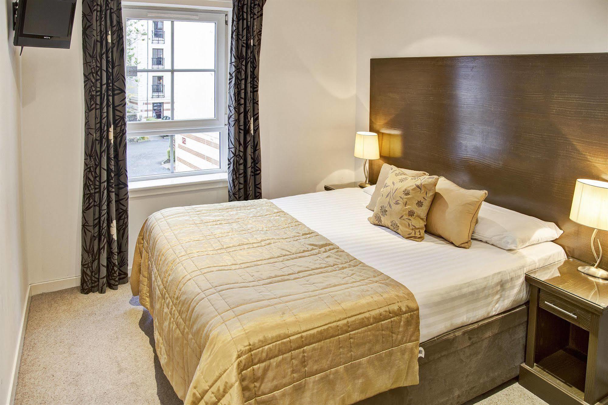 Fountain Court Apartments - Grove Executive Единбург Екстериор снимка