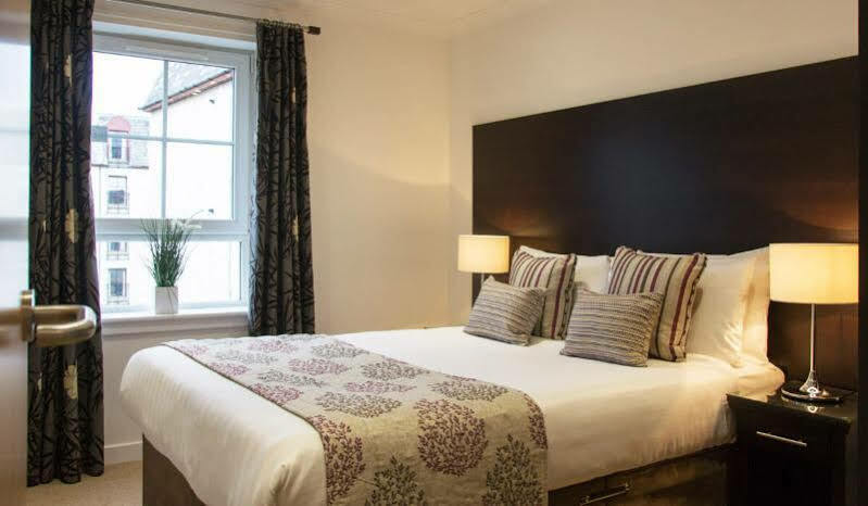 Fountain Court Apartments - Grove Executive Единбург Екстериор снимка