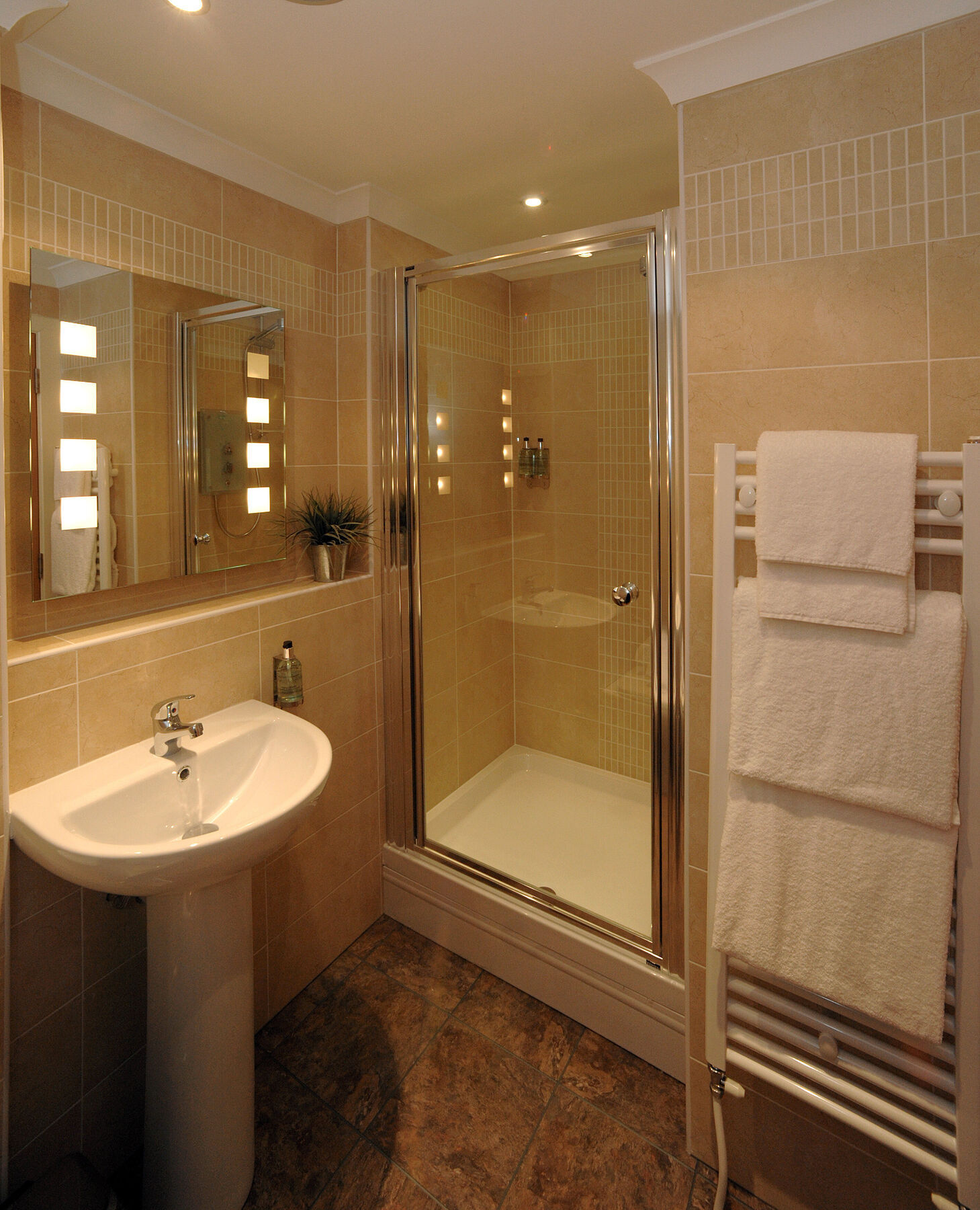 Fountain Court Apartments - Grove Executive Единбург Стая снимка